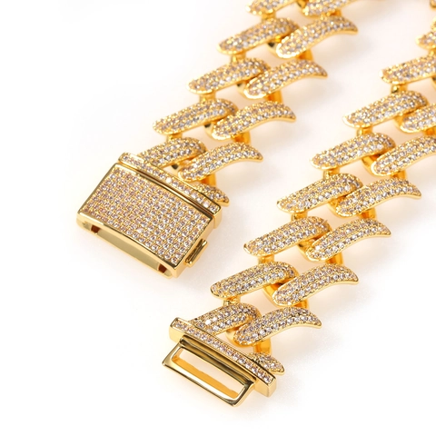 Collana a Maglia Cubana con Spine Hip Hop in Rame con Zirconia Intarsiata Gioielli Punk Rock Streetwear per Uomo Donna