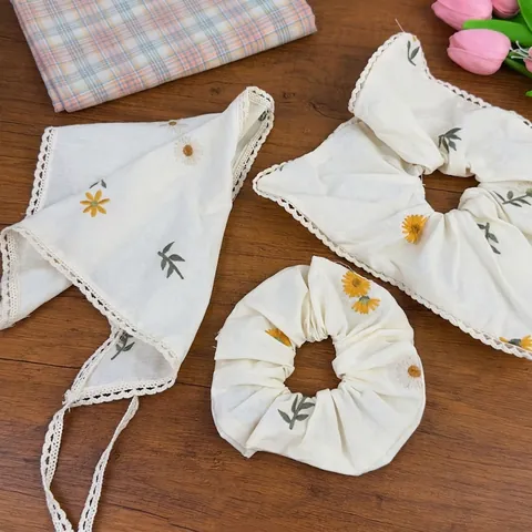 Scrunchie E Fazzoletto Triangolare Ricamati Con Margherite Stile Foresta Francese Con Finiture In Pizzo Per Accessori Capelli Donna