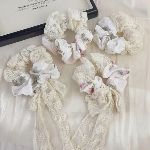 Chouchou en Dentelle Florale Style Français Avec Ruban Nœud Amovible Éclatant Élégant en Tissu pour Femmes Accessoires Cheveux
