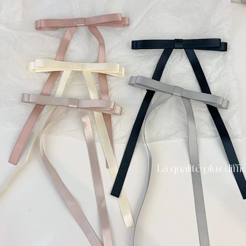 Elegante Fermaglio per Capelli Donna con Fiocco in Nastro di Raso e Nappe Lunghe Stile Balletcore Francese Fatto a Mano