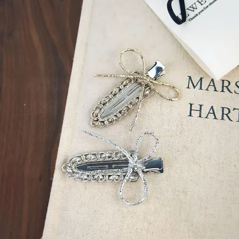 Fermaglio per Capelli con Fiocco in Metallo Stile Coreano Clip a Becco d'Anatra Cavo Lega Glitter per Trucco Donna Accessorio