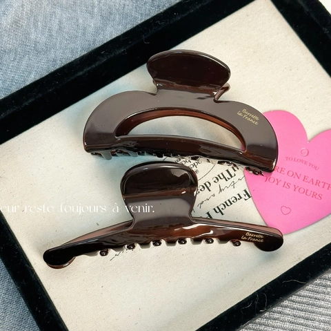 Vintage Chocolate Acetate Hair Claw Clip For Women French Minimalist Large Shark Clip High End Geometric Hair Accessories