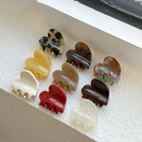 Korean Acetate Heart Hair Claw Clip Small Shark Clip Handmade Heart Shape Side Fringe Clip Fashion Hair Accessories For Women