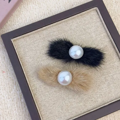 Pinza para el Cabello de Piel Sintética de Felpa Estilo Coreano Con Perla Artificial Grande Accesorios para el Cabello Dulces de Otoño Invierno para Mujer Pinza de Pato
