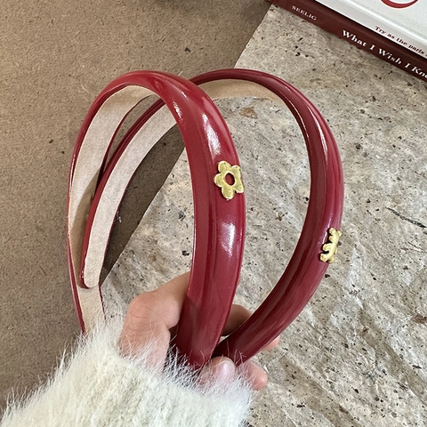 Elegante Cerchietto Alto in Pelle PU Rosso per Donna Stile Francese Vintage Cerchio per Capelli con Decorazione in Metallo Orso Fiore Accessorio per Capelli