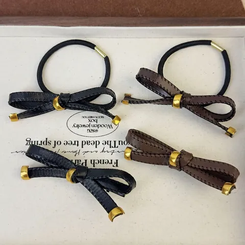 Minimalistische PU Leder Schleife Haargummis Und Haarklammern Vintage Koreanischen Stil Legierung Metall Akzente Haarschmuck Damen