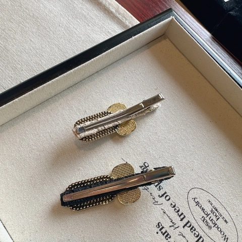 Eleganter Haarklammer mit Schleife Exquisiter Strass Entenschnabel-Clip Vintage Stoffumwickelte Haarnadeln Für Damen Mode Haarschmuck