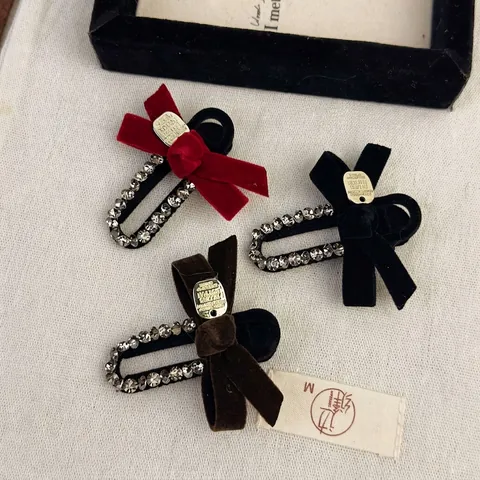 Vintage Velvet Bow Hair Clips Rhinestone Inlaid Duckbill Clips Elegant Retro Hairpins For Women Daily Party Hair Accessories