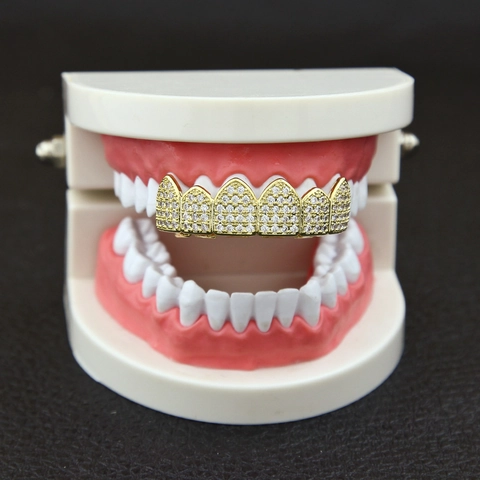 Hip Hop Copper Rhinestone Dental Grillz For Men Iced Out Gold Silver Plated Teeth Jewelry Hollow Geometric Grillz Teeth Grills