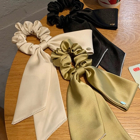 French Style Satin Ribbon Scrunchies With Bow Knot Artificial Pearl Decor Elegant Solid Color Satin Like Hair Ties For Women Ponytail Holder