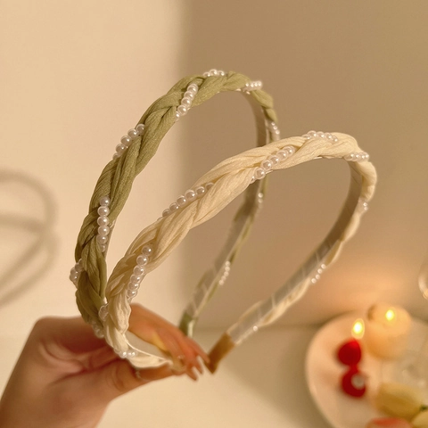 Elegante Gevlochten Haarband Met Kunstparels Satijn Stof Vintage Bos Stijl Haaraccessoires Voor Vrouwen Meisjes