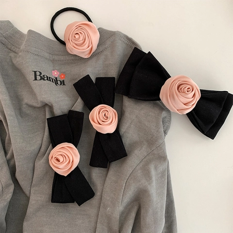 Handgefertigt Stoff Satin Rosa Rose Schwarz Schleife Haarspange Und Haargummi Retro Süße Blume Haarschmuck Für Damen