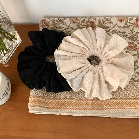 French Vintage Oversized Scrunchies Creamy White Black Polka Dot Chiffon Hair Ties For Women Elegant Daily Hair Accessories