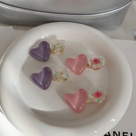 Vintage Heart Resin Stud Earrings With Dried Flowers And Gold Edge Sweet Floral Jewelry For Women Daily Dating Accessories