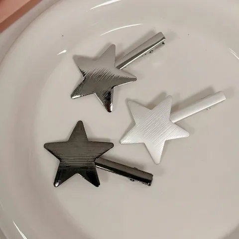 Fermagli per Capelli a Forma di Stella Pentagramma Minimalisti per Donna Ragazza Stile Y2K Metallo Spazzolato Becco di Anatra Argento Nero Accessori
