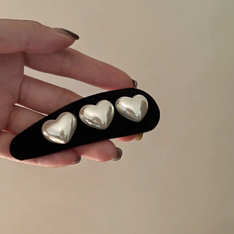Fermaglio per Capelli Vintage in Velluto Nero a Cuore Con Perla Artificiale Elegante Stile Coreano Clip BB per Donna