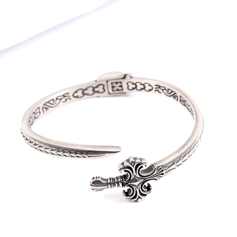 Vintage Gothic Stainless Steel Cuff Bracelet Antiqued Silver Dagger Cross Open Bangle For Men Women Punk Hip Hop Jewelry Gift
