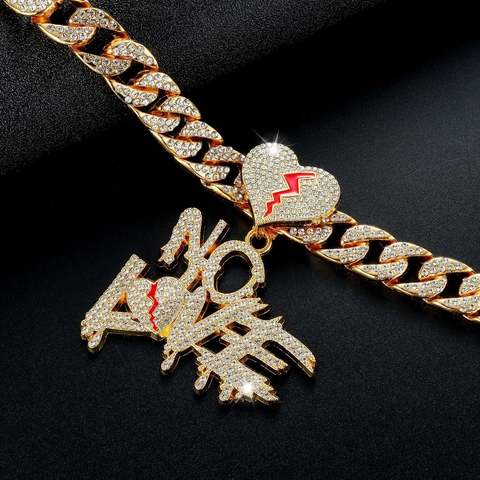 Hip Hop NO LOVE Buchstaben Anhänger Halskette Iced Out Strass Zinklegierung Gebrochenes Herz Panzerkette Schmuck Für Damen Herren