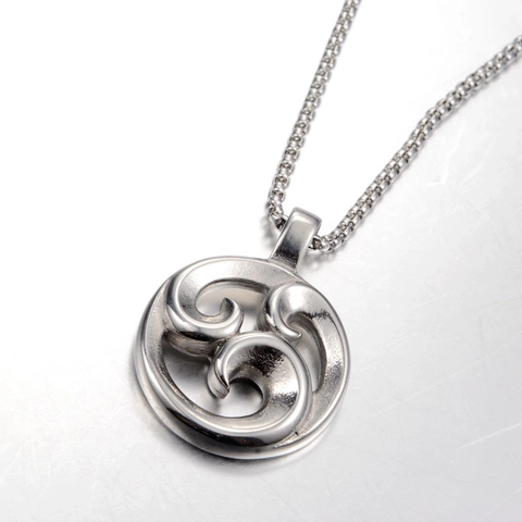 Hip Hop Stainless Steel Auspicious Cloud Round Pendant Necklace Spiral Triskelion Motif Retro Punk Jewelry For Men Women