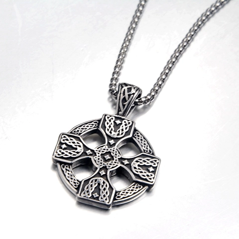 Collana con Pendente a Croce Celtica in Acciaio Inossidabile Vintage per Uomo Donna Hip Hop Nodo Celtico Gioielli Religiosi