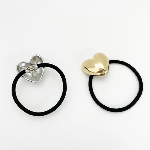 Minimalistische Legering Spiegelafwerking Hartvorm Haarelastiek Hoge Elasticiteit Zwarte Rubberen Band Voor Dames