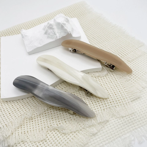 Koreaanse Stijl Hars Marmerpatroon Haarclip Voor Dames Onregelmatige Legering Veerclip Elegante Hoofddeksels Voor Haarstyling