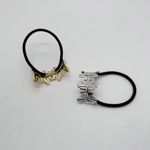 Minimalistische Unregelmäßige Geometrische Legierung Haargummi Für Damen Gold Silber Galvanisiert Hoch弹性 Pferdeschwanz Halter Mode Haarschmuck