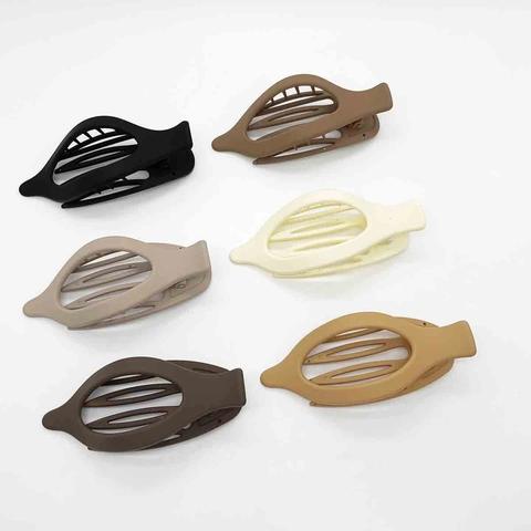 Matte Oval Banana Hair Clip Hollow Geometric Claw Clip Hair Accessories For Women Retro Minimalist Daily Styling Hairpin