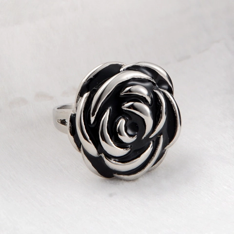 Vintage Stainless Steel Rose Flower Ring For Men Women Hip Hop Retro Black Enamel Inlaid Rhinestone Band Ring Jewelry Gift
