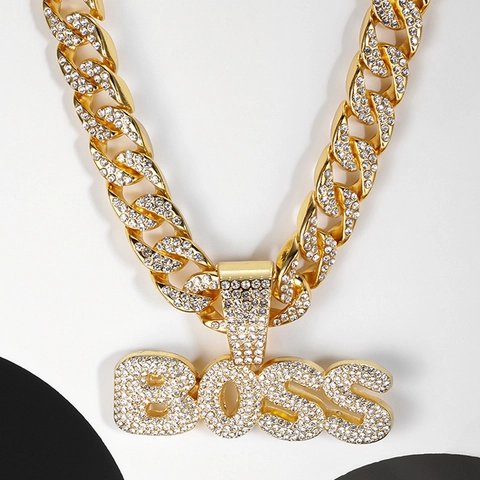 Hip Hop Iced Out Boss Buchstaben Anhänger Halskette Für Herren Damen Strass Legierung Panzerkette Statement Streetwear Schmuck