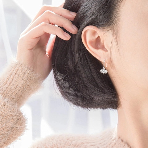 Orecchini Pendenti a Foglia di Ginkgo Ispirati alla Natura in Stile Foresta Gioielli in Rame Placcato Argento da Donna Con Perno in Argento Sterling 925