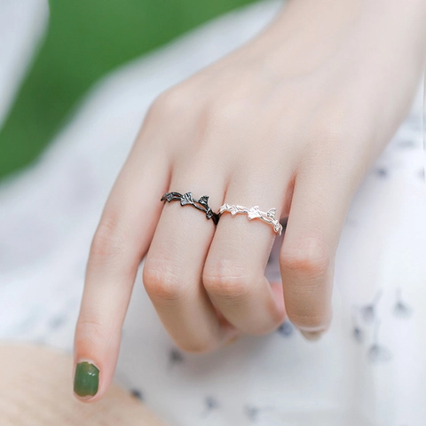 Bague Ouverte Réglable Feuille de Ginkgo Vintage en Cuivre Branche de Plante Bijoux pour Femmes Bague Élégante Style Naturel
