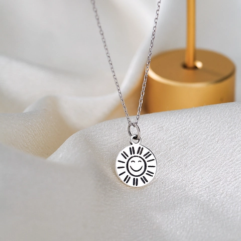 Vintage S925 Sterling Silber Rund Sonne Lächeln Gesicht Anhänger Halskette Minimalistische Schlüsselbein Kette Schmuck Für Damen Geschenk