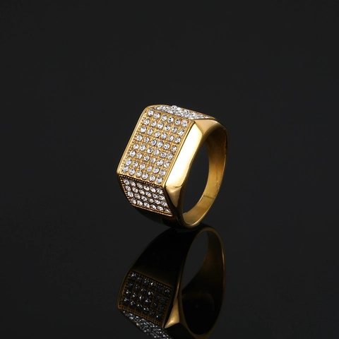Anello Hip Hop da Uomo Iced Out Placcato in Oro in Acciaio Inossidabile Anello a Sigillo Quadrato Con Zirconi Brillanti