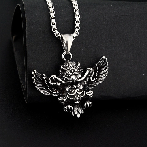 Collar Con Colgante de Ave Mitológica Garuda de Acero de Titanio Retro Joyería Gótica Punk Mitológica Vintage Ennegrecida para Hombres Mujeres