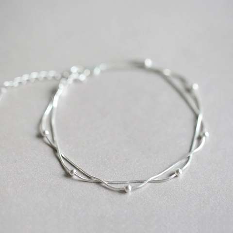 Minimalistisches Doppelschichtiges Rundperlen Armband Für Damen Weißgold Beschichtetes Kupfer Elegante Schlangenkette Alltagsschmuck