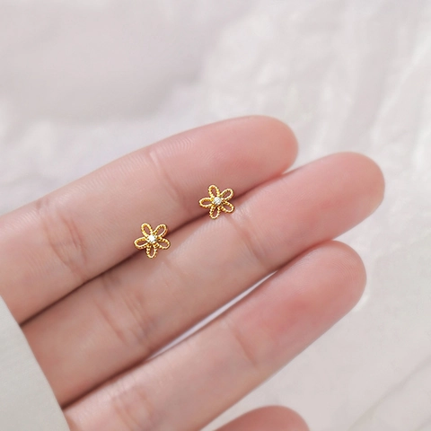 Eleganti Orecchini a Bottone in Rame a Forma di Fiore Con Perno in Argento Sterling 925 Oro Argento Zirconia Gioielli Donna