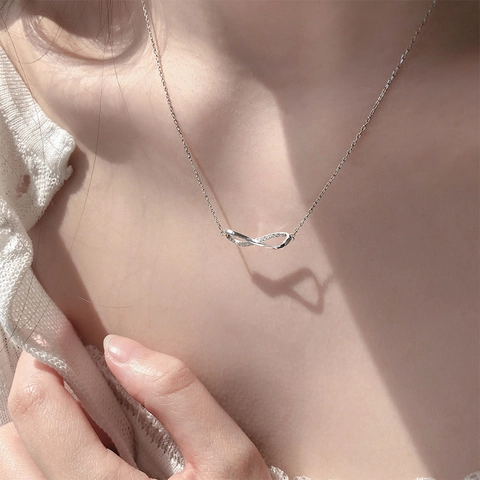 Elegante Kupfer Unendlichkeit Möbiusband Anhänger Halskette Für Damen Strass Geometrische Koreanische Schlüsselbeinkette Schmuck