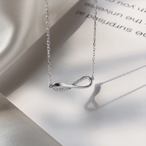 Elegante Kupfer Unendlichkeit Möbiusband Anhänger Halskette Für Damen Strass Geometrische Koreanische Schlüsselbeinkette Schmuck