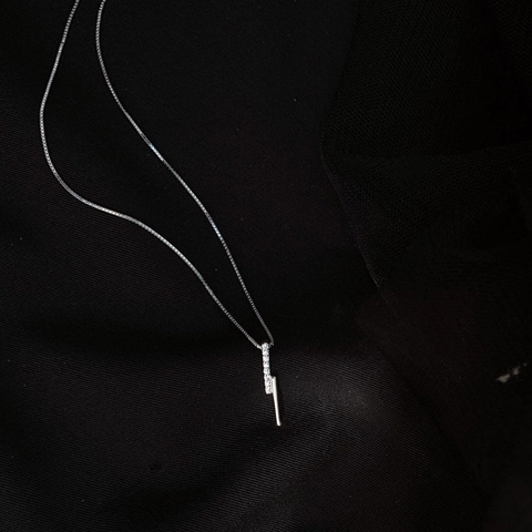 Minimalist Copper Vertical Bar Pendant Necklace For Women Micro Pave Rhinestone Geometric Jewelry Gold Rose Gold Plated Necklaces