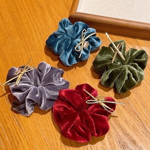 Coleteros de Terciopelo para Niños Retro Francés Color Sólido Gomas para el Pelo Con Lazo Dorado Colgante de Metal Accesorios para Niñas