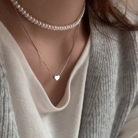 Minimalist Copper Heart Pendant Necklace For Women Elegant Artificial Pearl Clavicle Chain Jewelry Gift Silver Tone