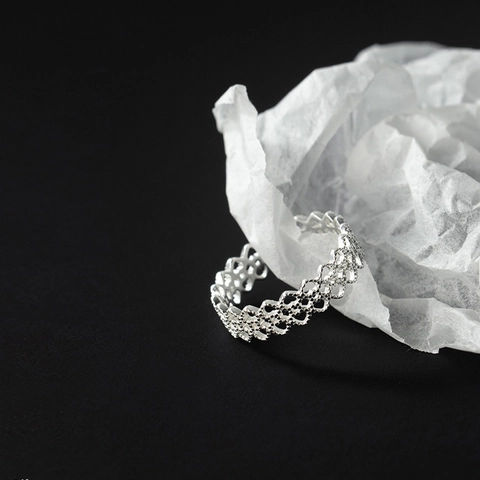 925 Sterling Silver Ring Hollow Lace Heart Design Adjustable Open Finger Jewelry For Women Elegant Retro Style