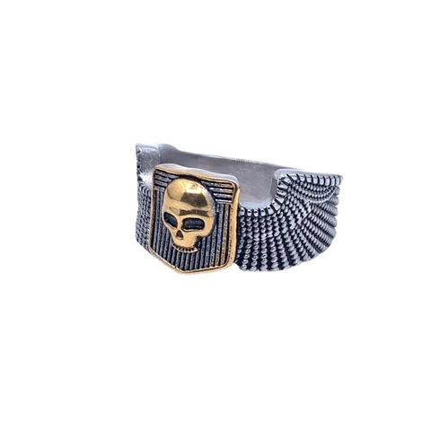Retro Punk Stainless Steel Skull Ring For Men Gothic Wing Pattern Gold Silver Two Tone Hip Hop Biker Finger Ring Jewelry Gift