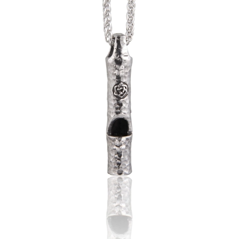 Retro Titanium Steel Whistle Pendant Necklace Hammered Celtic Knot Rose Jewelry For Men Women Distressed Silver Necklace