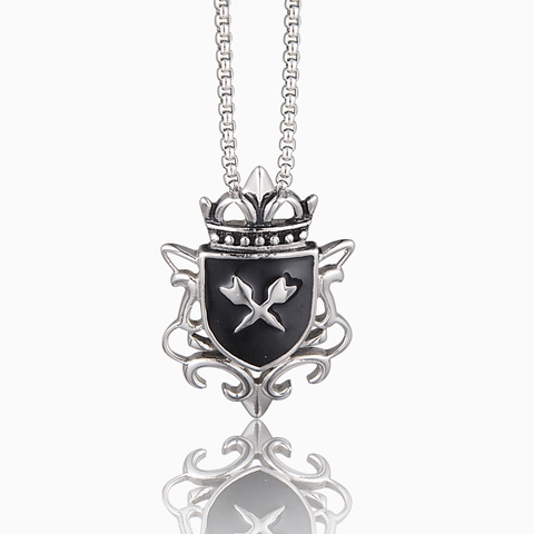 Collier Pendentif Bouclier Couronne en Acier Inoxydable Vintage Émail Noir Flèches Croisées Bijoux Gothique Punk pour Hommes Femmes