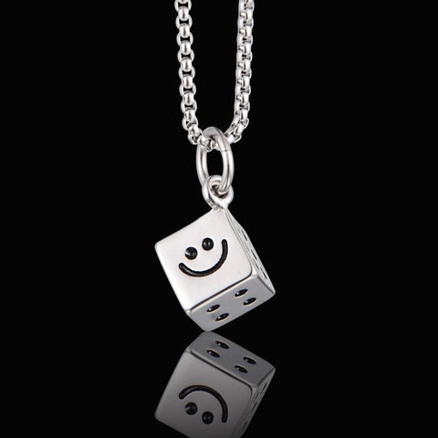 Stainless Steel Hip Hop Smiley Dice Pendant Necklace Personalized Lucky Geometric Dice Jewelry For Men Women Couple Gift
