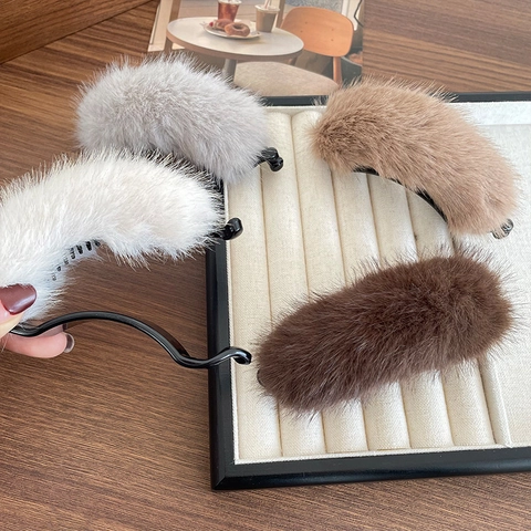 Pinza de Pelo Tipo Banana de Felpa para Mujer Color Sólido Minimalista Pinza Twist Accesorios para el Cabello Otoño Invierno