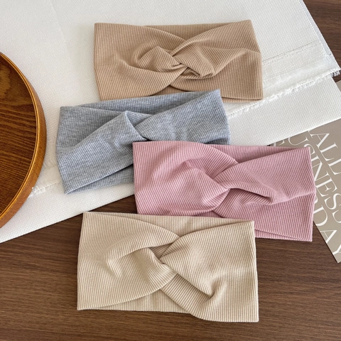 Women Ribbed Knit Twisted Knot Hairband Solid Color Elastic Yoga Sport Sweatband Korean Style Headband Hair Accessories