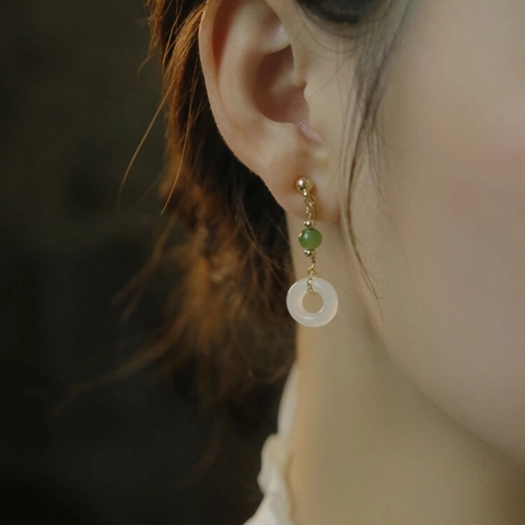 Orecchini a Pendolo in Stile Cinese Vintage per Donna Rame Placcato Oro Giada Artificiale Fibbia della Pace Gioielli Lunghi